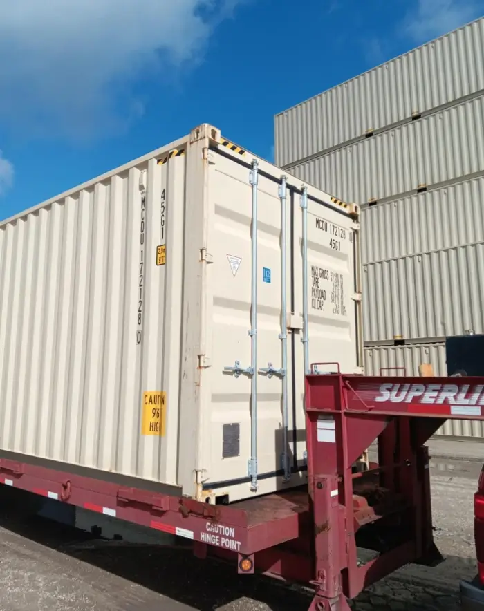 40-foot high cube (HC) container One Tripper