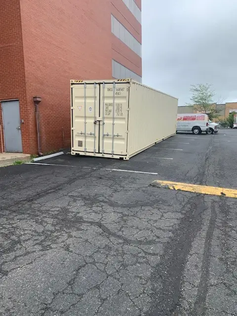 40ft high cube shipping container in Baltimore