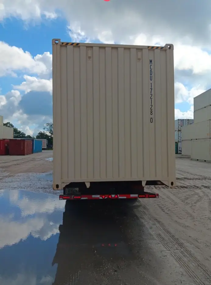 40-foot high cube (HC) container One Tripper